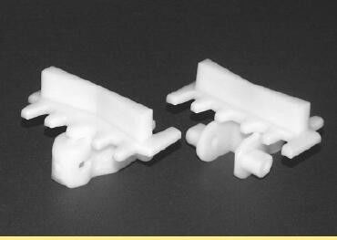 LF103D Cleated flexible conveyor chains for modular conveyor systems materials pom white color