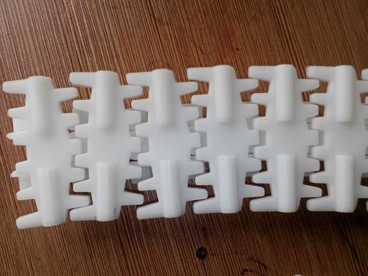 LF63C cleated flexible conveyor chains suitable for cigarette transport